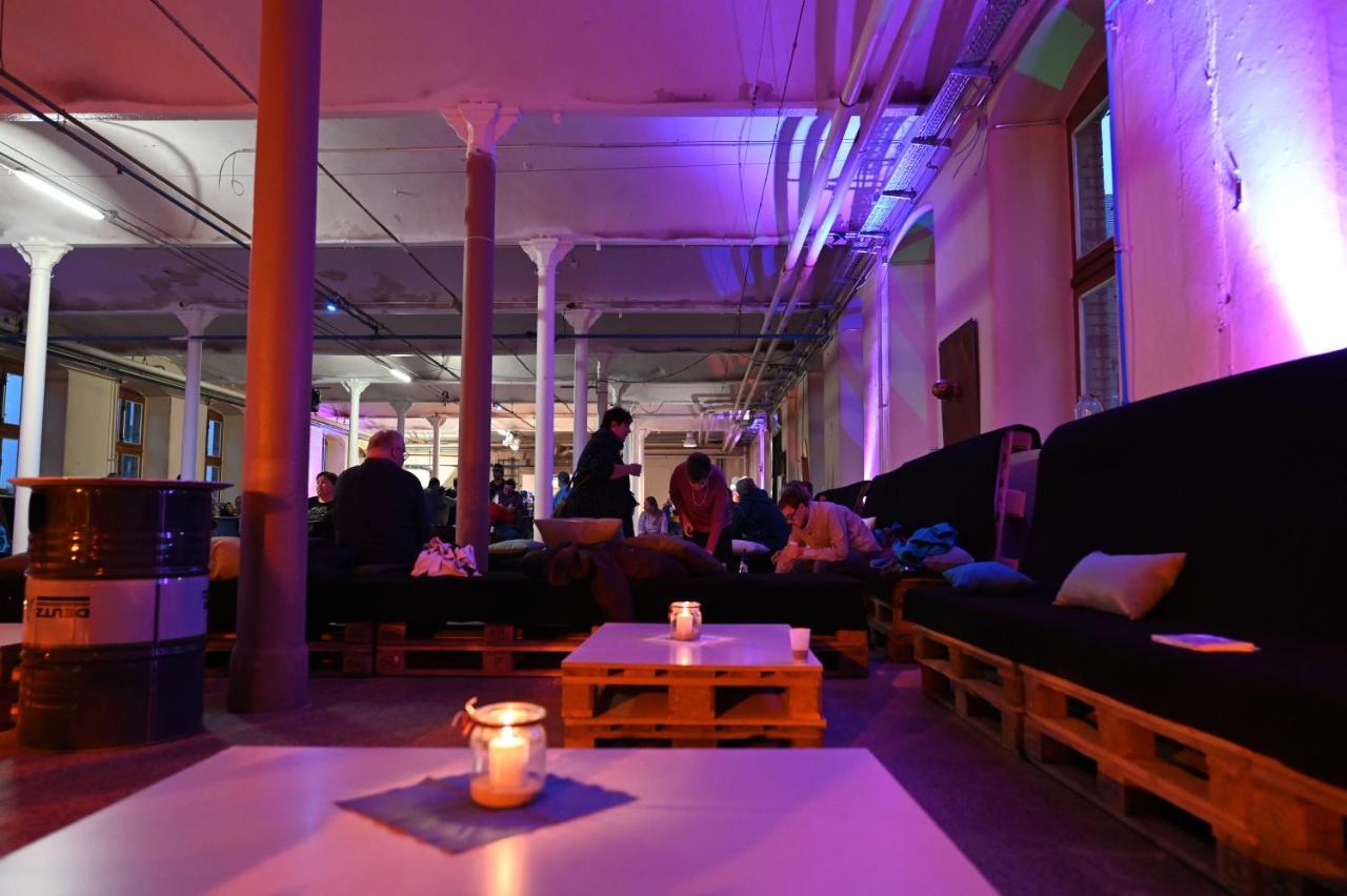 Kulturfabrik Schoenbach Schonbach  Экстерьер фото